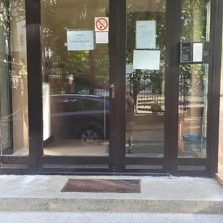 Art Dreams Apartament Chmielna 14 Varsovia Exterior foto